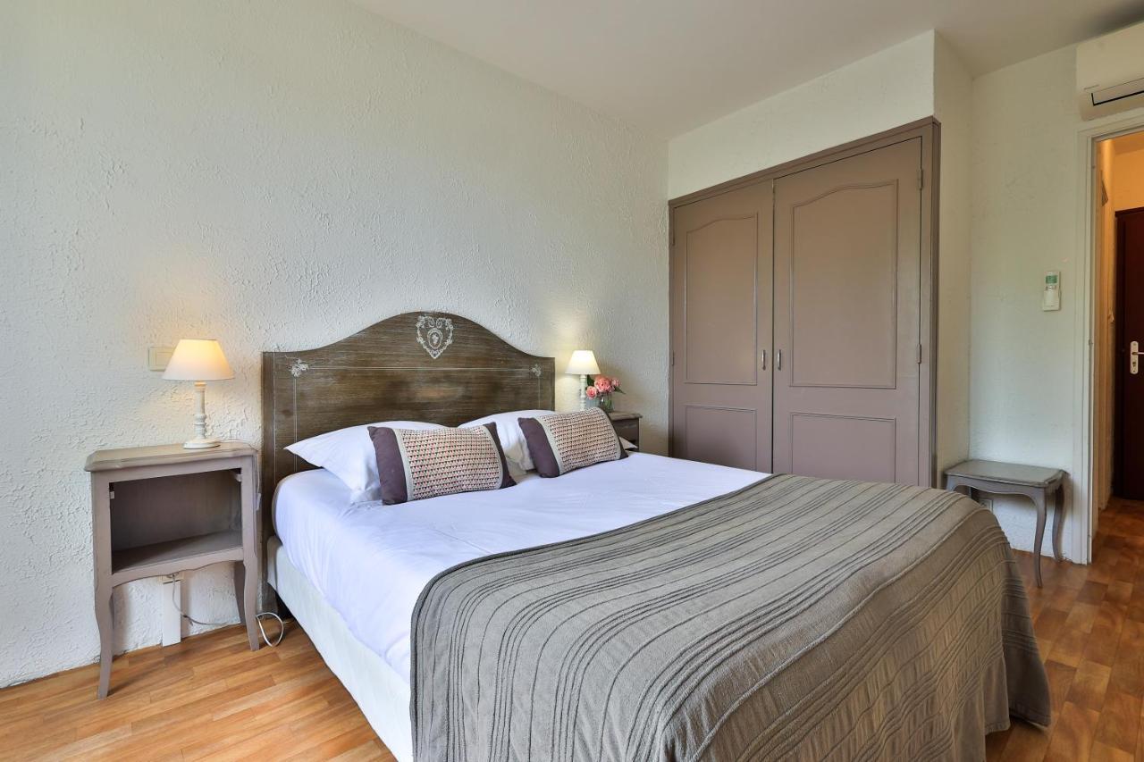 Logis Hotel Castel Mouisson Barbentane Exterior foto